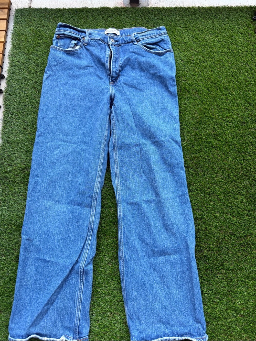Abercrombie & Fitch Medium Blue Wide-Leg Jeans